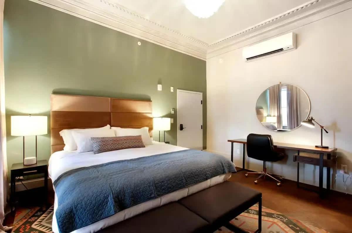 King 2nd Floorhotel Boutique Holiday home Savannah